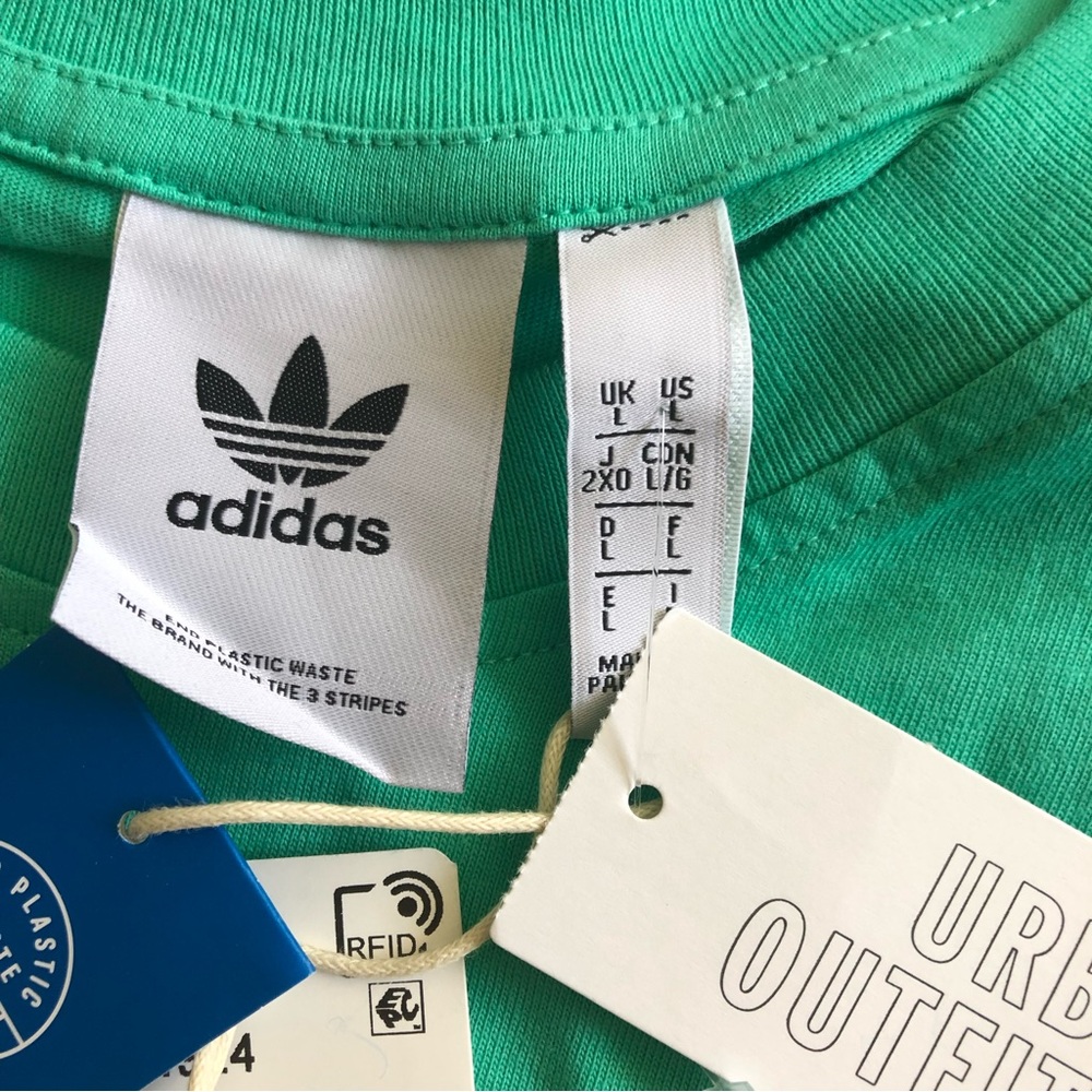 Adidas International Sports Club Tee Shirt and Socks Bundle - Picture 5 of 13